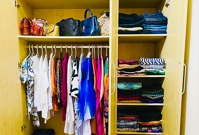 Decluttering & Closet Organization